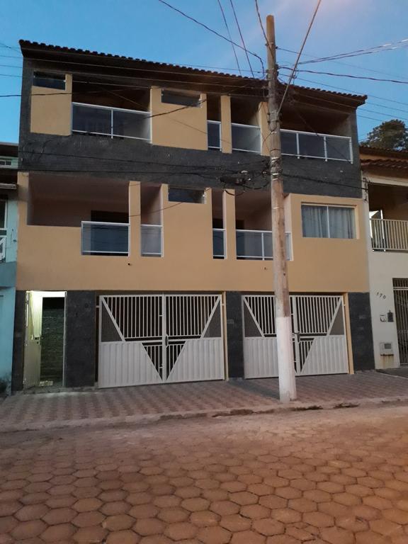 Santa Helena Pousada Cachoeira Paulista Extérieur photo